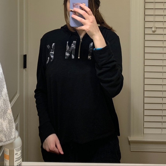 Victoria’s Secret Pink Hooded Pullover - Picture 3 of 4